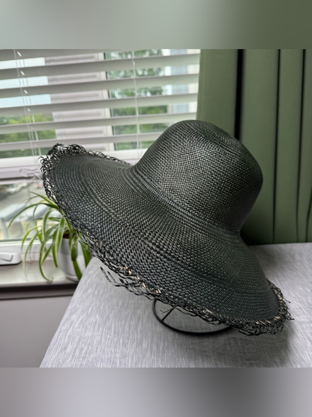 NWT Helen Kaminski Wide Brim Raffia Hat Dark Green Raw Edge 80s Deadstock - Picture 5 of 10